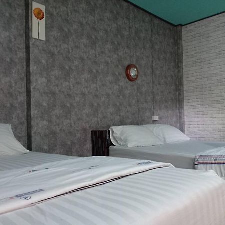 เซราะกราว บูติก รีสอร์ท Sohground Boutique Resort Prakhon Chai الغرفة الصورة